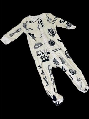 Assorted name brand baby bundle USED Nike/True-Religion/H&M/Jordan/Carters Sz 6M